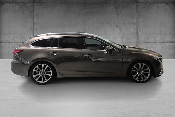 Mazda 6 7 of 19