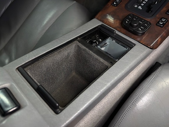Mercedes-Benz SL500 16 of 30