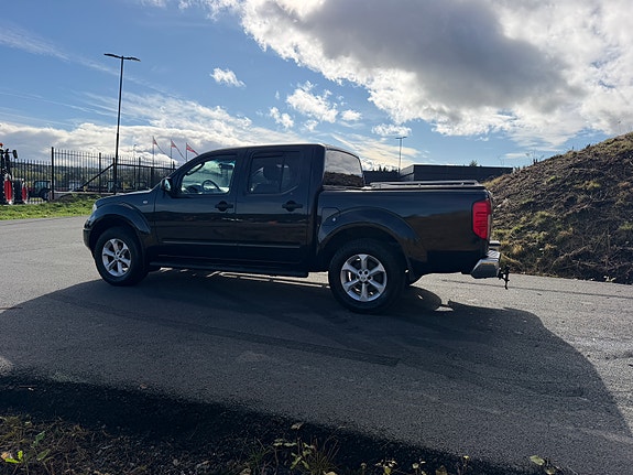 Nissan Navara 5 of 30