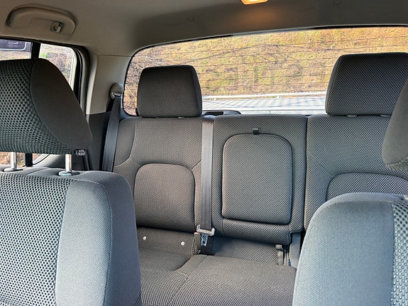 Nissan Navara 27 of 30