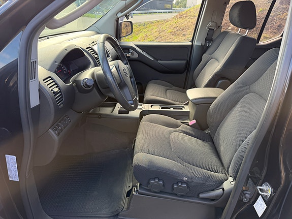 Nissan Navara 20 of 30