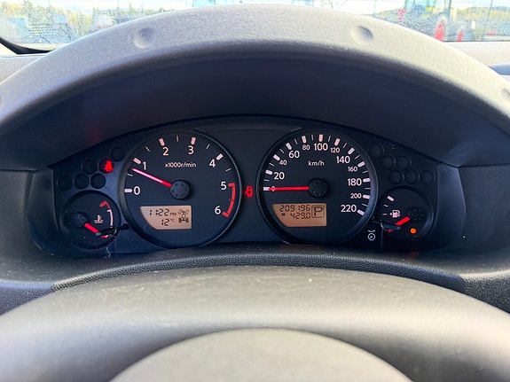Nissan Navara 22 of 30