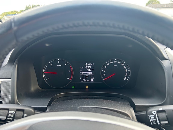 SsangYong Rexton Sports 9 of 27