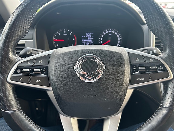 SsangYong Rexton Sports 10 of 27