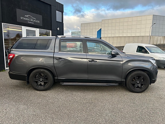 SsangYong Rexton Sports 6 of 27