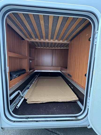 Weinsberg R58 Fransk løsning | takseng 23 of 25