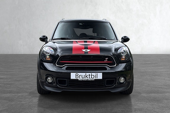 Denne spreke og lekne Mini Countryman Cooper S kan bli din for kun 1.846 kr/mnd med 30% egenkapital. Løpetid 10 år.
