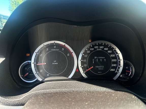 Honda Accord 6 of 6