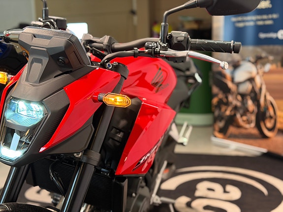 Honda CB500 Hornet - Partikjøp, spar 15000kr 9 of 22