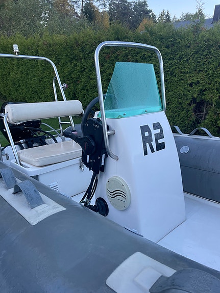 2018 mod. Smart Rib 390 m/Mercury 20 HK og henger 3 of 13