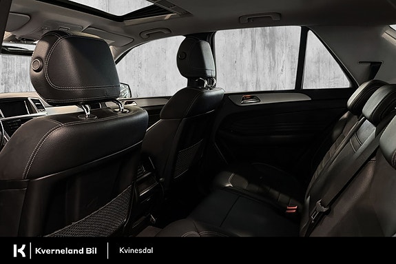 Mercedes-Benz ML250 13 of 29