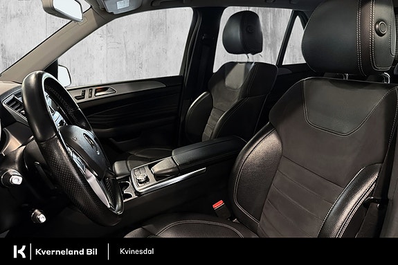 Mercedes-Benz ML250 10 of 29