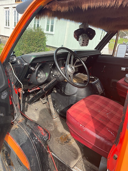 Dodge Maxivan 4 of 5