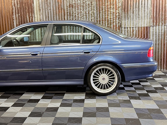 Alpina B10 15 of 30