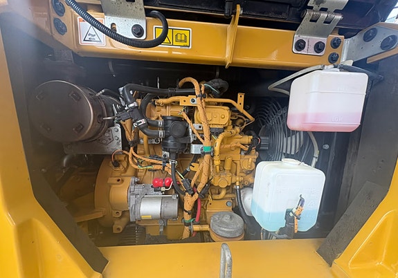 Cat 307e2 17 of 30
