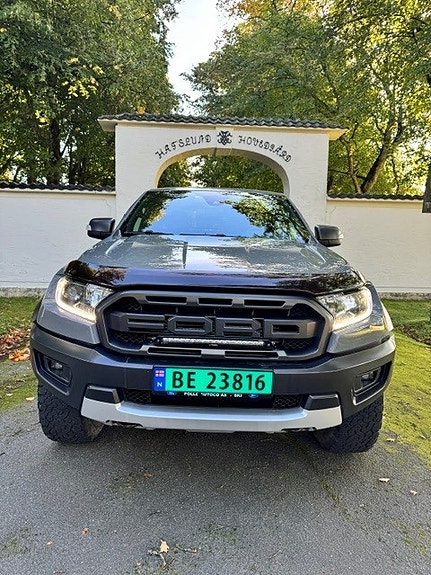 Ford Ranger Raptor 2 of 15