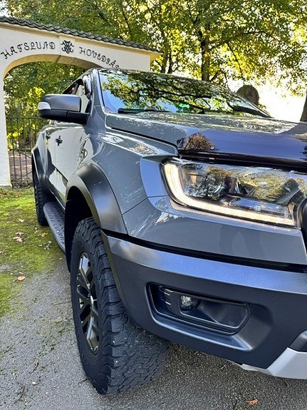 Ford Ranger Raptor 8 of 15