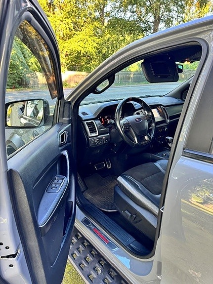 Ford Ranger Raptor 9 of 15