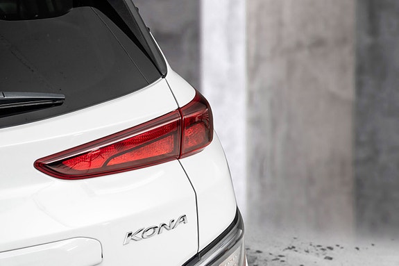 Hyundai Kona 8 of 25