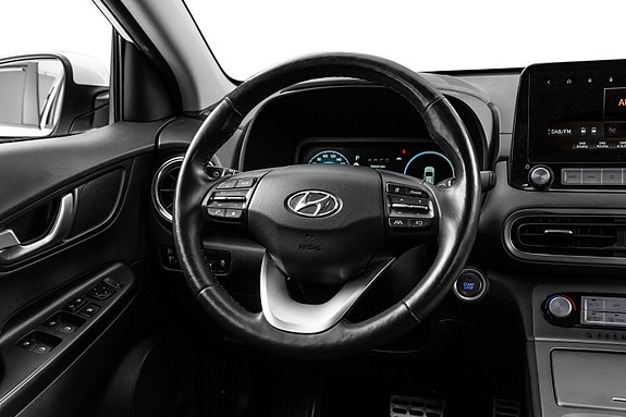 Hyundai Kona 22 of 25