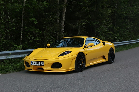 Ferrari F430 8 of 22