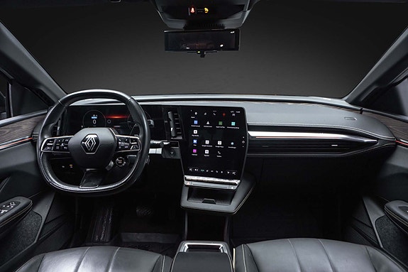 Renault Megane E-Tech 24 of 29