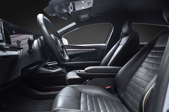 Renault Megane E-Tech 20 of 29