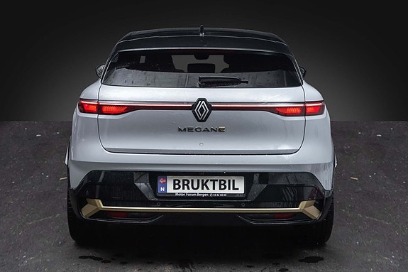 Renault Megane E-Tech 8 of 29