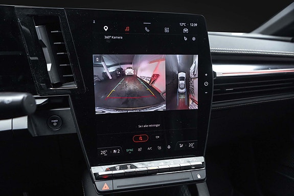 Renault Megane E-Tech 16 of 29