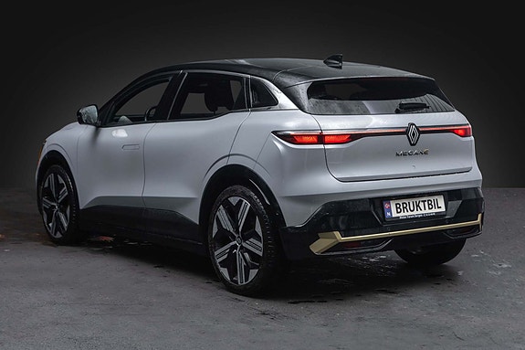 Renault Megane E-Tech 6 of 29