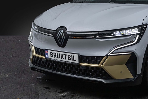 Renault Megane E-Tech 2 of 29
