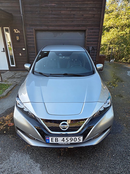 Nissan Leaf 5 of 24
