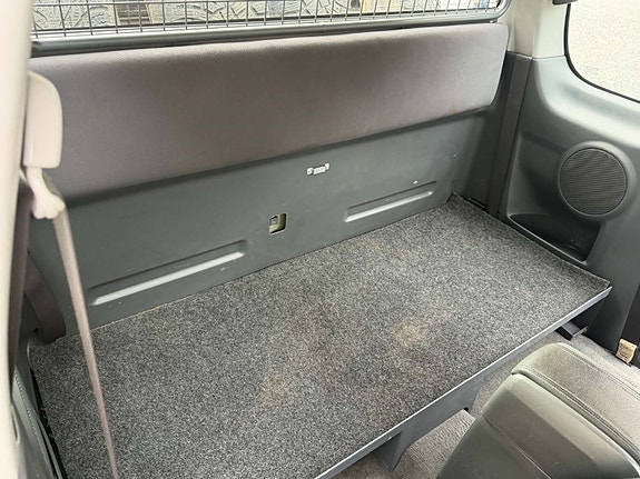 Isuzu D-max 26 of 30