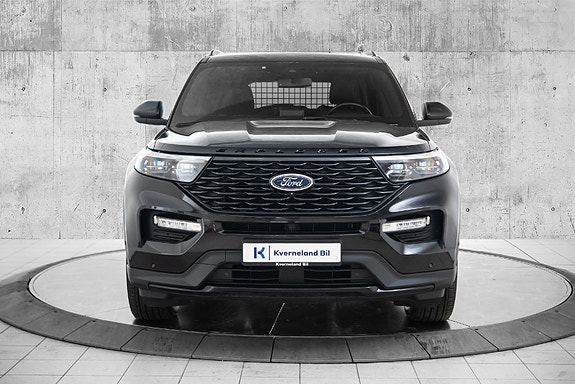 Ford Explorer 7 of 27