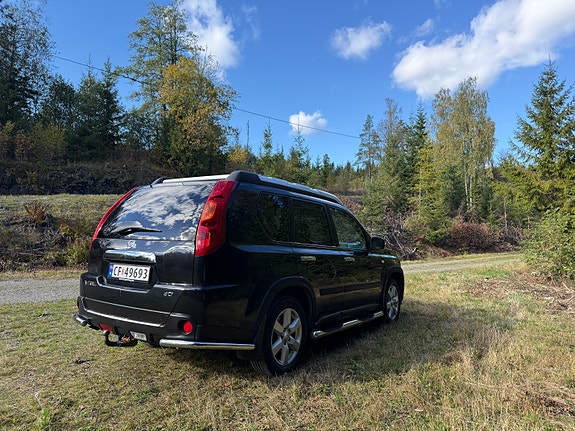 Nissan X-Trail 7 of 24