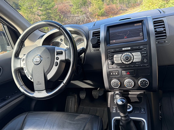 Nissan X-Trail 12 of 24