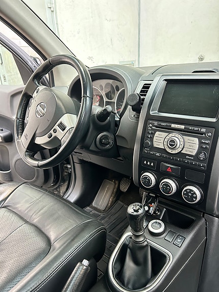 Nissan X-Trail 14 of 24