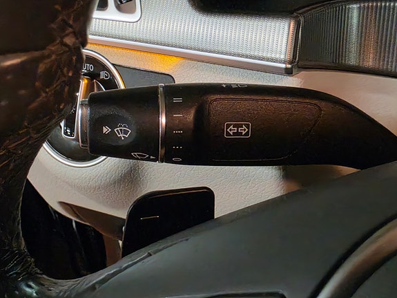 Mercedes-Benz E250 20 of 30