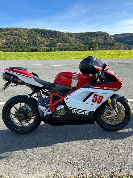 Ducati 1098S 6 of 12