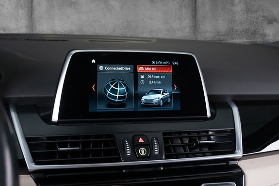 BMW 225xe 10 of 21