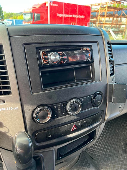 Mercedes-Benz Sprinter 316 9 of 19