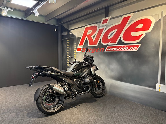 BMW R 1300 GS INKLUDERT SIDEVESKER OG TOPPBOKS! 13 of 13