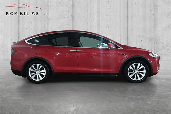 Tesla Model X 5 of 30