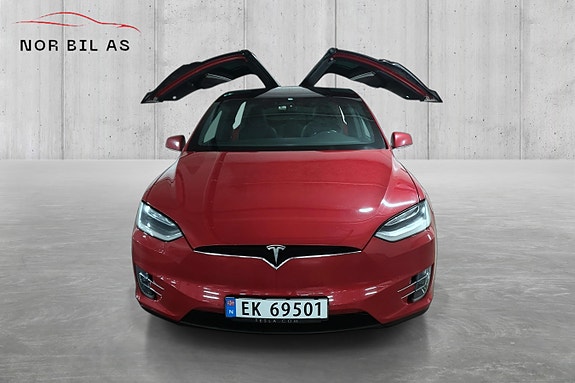 Tesla Model X 8 of 30