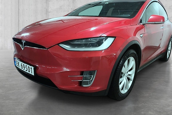 Tesla Model X 4 of 30