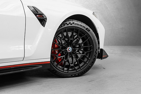 BMW M4 26 of 30