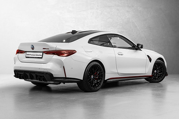 BMW M4 3 of 30