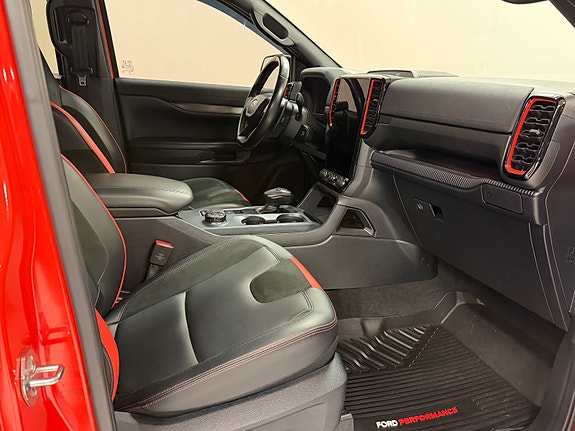 Ford Ranger Raptor 27 of 30