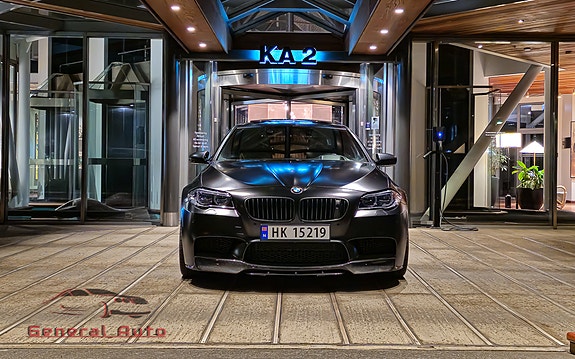 BMW M5 10 of 30