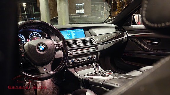 BMW M5 30 of 30